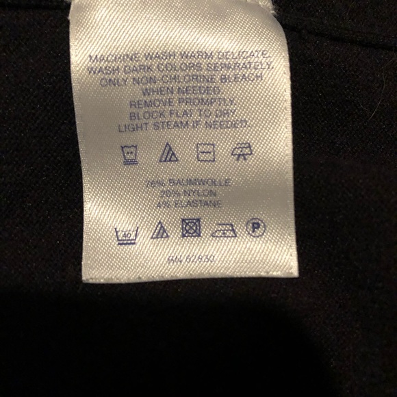 Lands’ End Supima Black Women’s Top XL - Picture 4 of 10